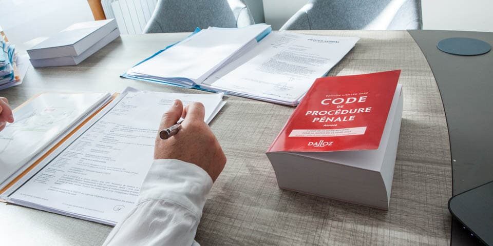Code la procédure du droit pénal. Avocate au tribunal de Pontoise, 2019, 2020